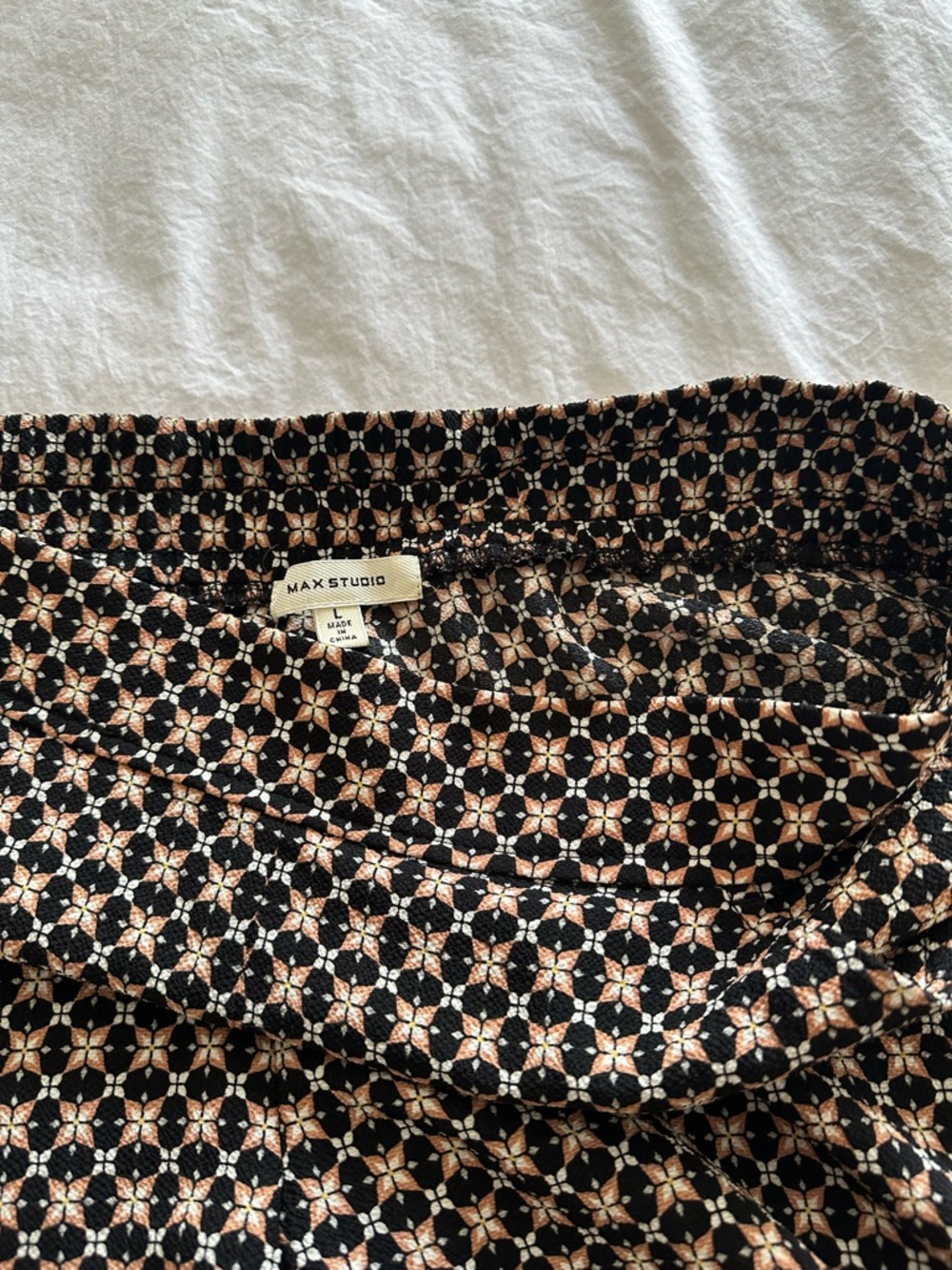 Max Studio Black & Cream Geometric Wide-Leg Pants, size large - Picture 8 of 14